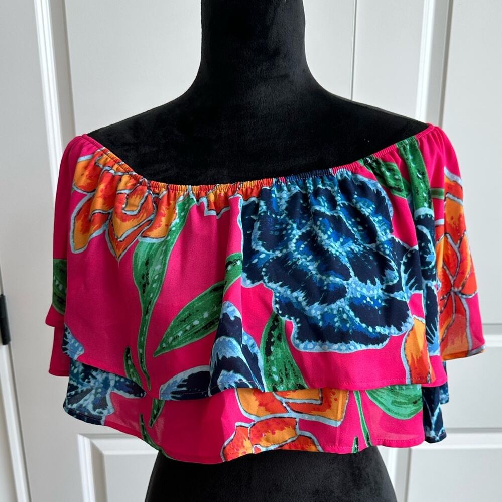 Show Me You MuMu Hayworth Ruffle Tropical on or off Shoulder Cropped Top